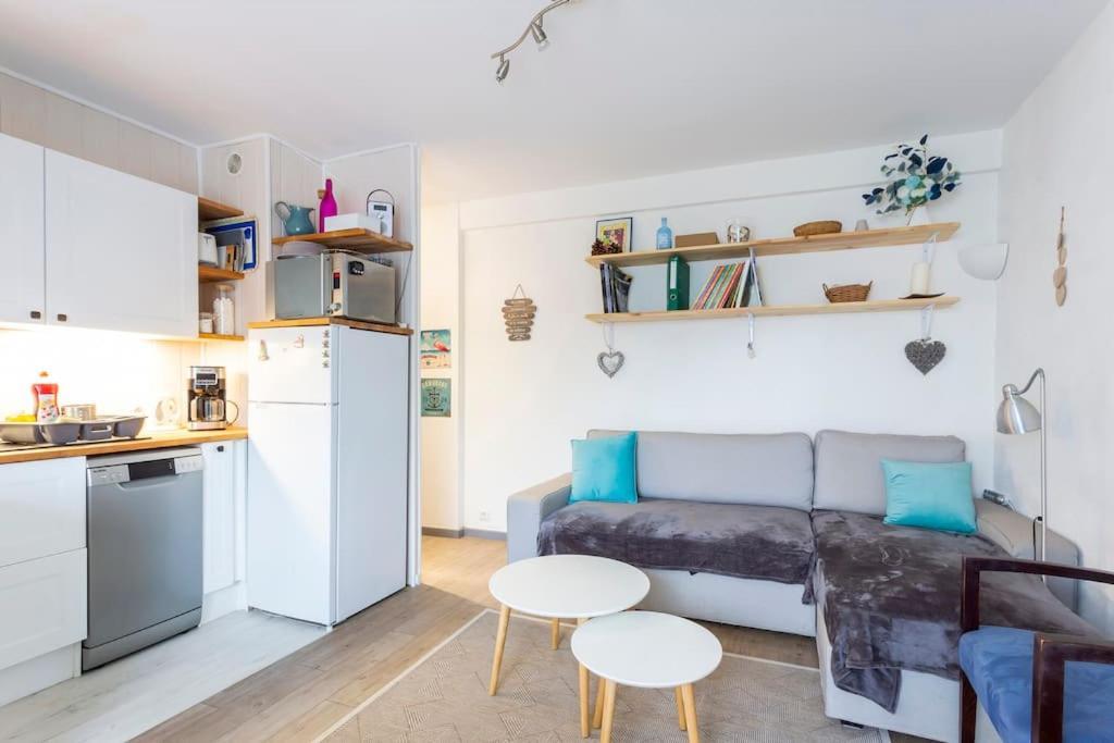Chez Laurence - Elegant Appartement Climatise Avec Wifi Et Parking La Grande Motte Exterior photo